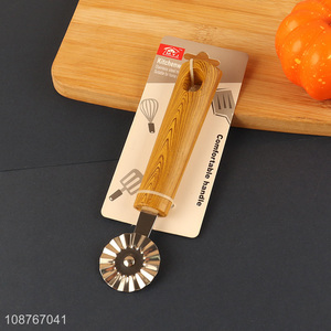 China imports wheel pizza cutter slicer