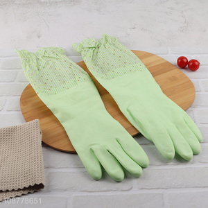 Low price green household gloves cleaning gloves