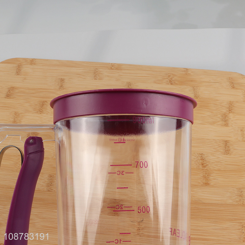 Wholesale 900ml plastic batter dispenser baking tool