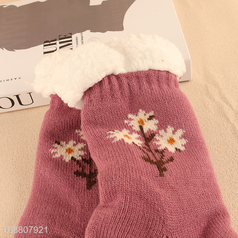 Wholesale non-slip slipper socks with grippers for women