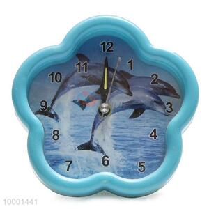 Flower shaped alarm clock with landscape photos