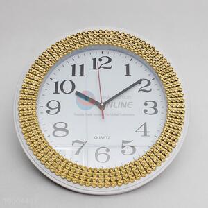 Round Wall Clock With Decoration Border