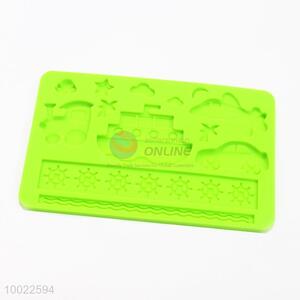 Wholesale Safety Green Silicone Cake Mould