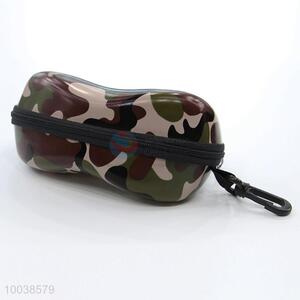 Camouflage sunglasses case with zipper&hook