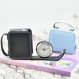 Elegant designs pu leather travel clock with handle