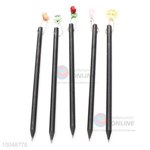 Promotional High Grade 17.8cm HB Wooden Pencil with Pendant for Students