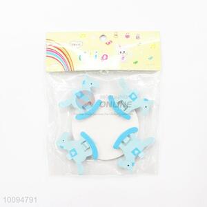 Hot sale blue horse wooden photo clips for wholesale