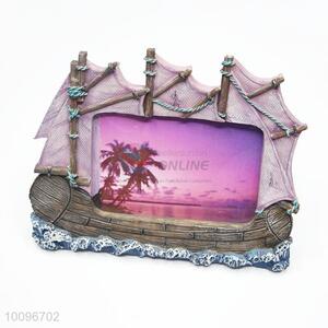 Creative design resin ship model photo frames