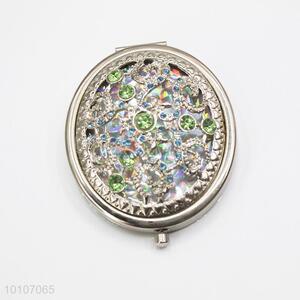 Hollow Out Silver Flower with  Green Rhinestone Round Metal Pocket Makeup Mirror