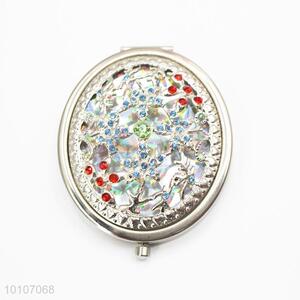 Hollow Out Snowflake Pattern Round Metal Pocket Makeup Mirror