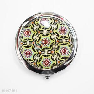 Hexagon Pattern Round Shape Pocket Cosmetic Mirror