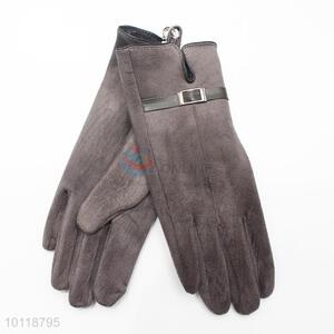 Fashion Women Gray Suede Gloves with Simple Decoration