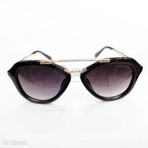 Cool design stylish polarized sunglasses