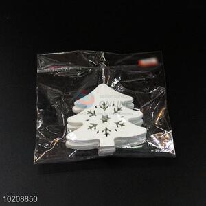 Promotional Gift Christmas Tree Shaped Wood Pendant for Decoration