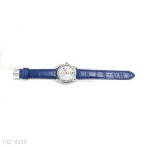 Popular Cool Ladies Wrist Watch With PU Watchband