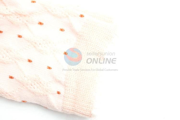 Low price new arrvial fashion delicate socks