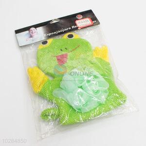 Lovely Frog Design Green Bathroom Shower Gloves