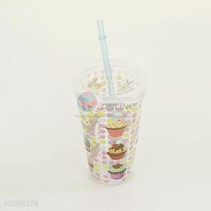 Serviceable Cup Cake Pattern Plastic Creative Fruit Juice for Summer Water Bottles Ice Plastic Cup with Straw