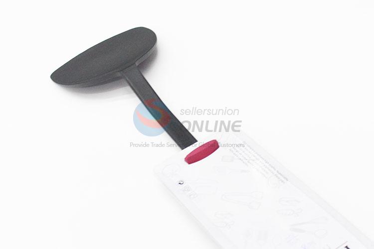 Heat Resistant Cheap Black Plastic Cooking Shovel Custom Kitchen Turner