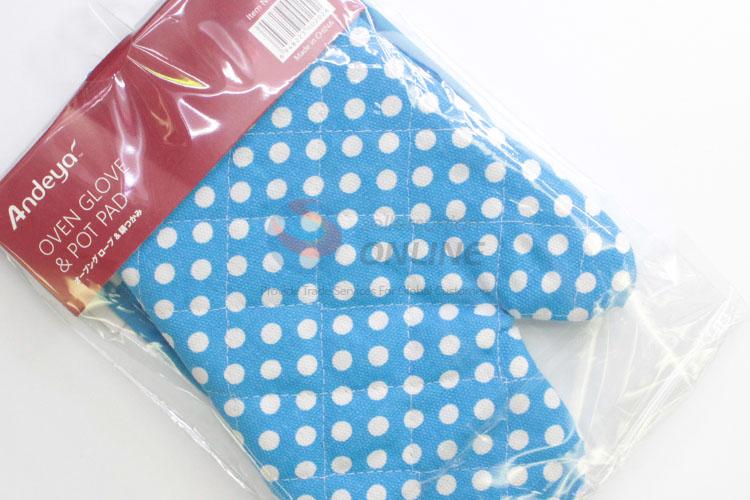 2 Pcs/Set Blue Dotted Printed Microwave Oven Mitts Mat Set Plus Thick Gloves Cotton Mat