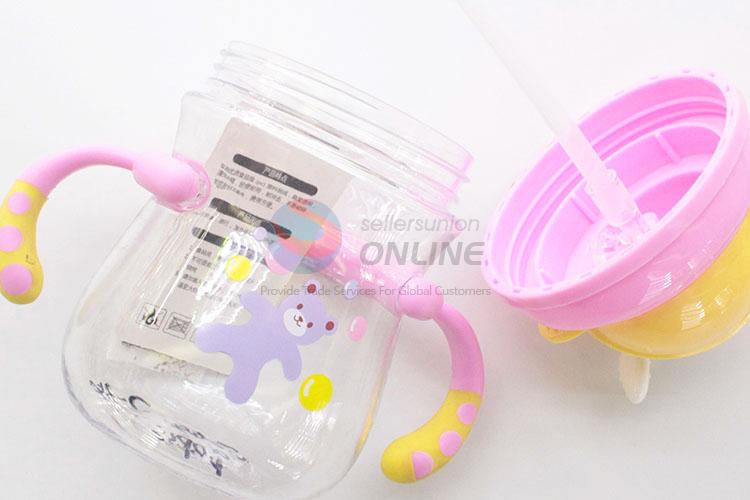 Cartoon Design Plastic Water Bottle Baby Straw Bottle With Handle