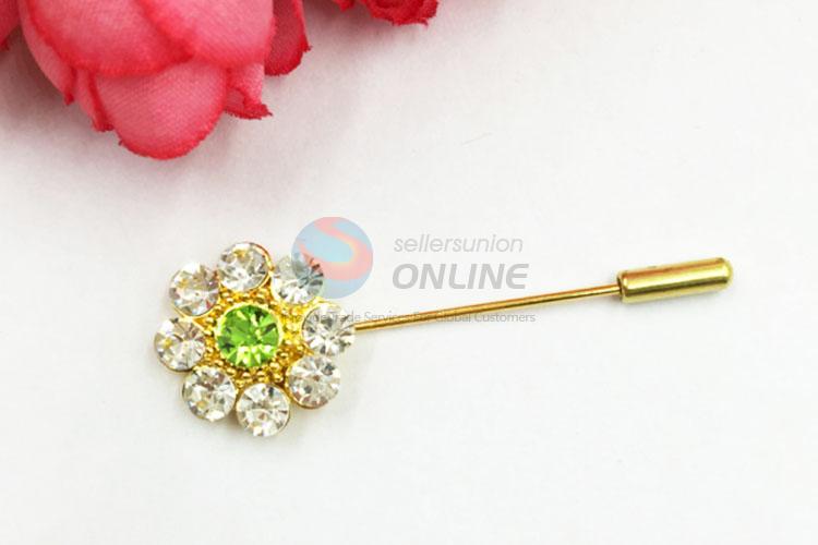 China Factory Jewelry Rhinestone Brooch for Party