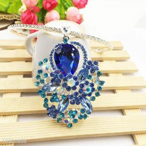 Fashion Jewelry Rhinestone Pendant Design for Lady