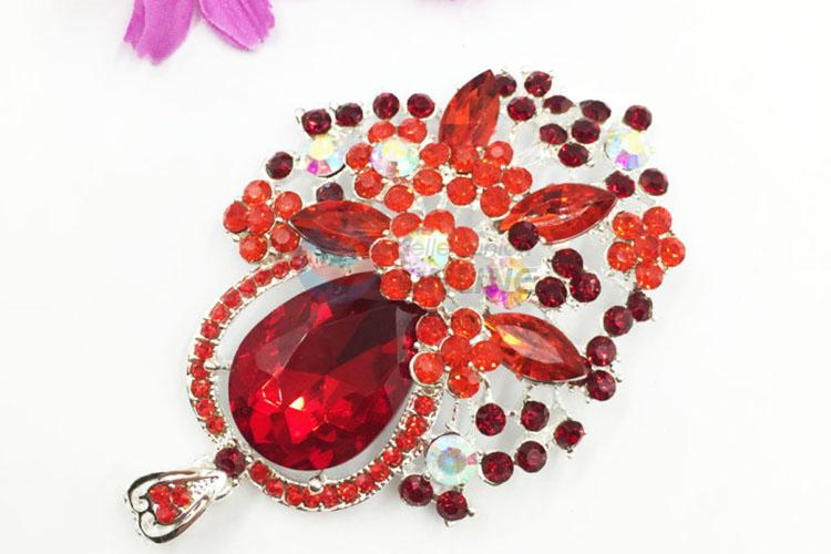 Fashion Jewelry Rhinestone Pendant Design for Lady