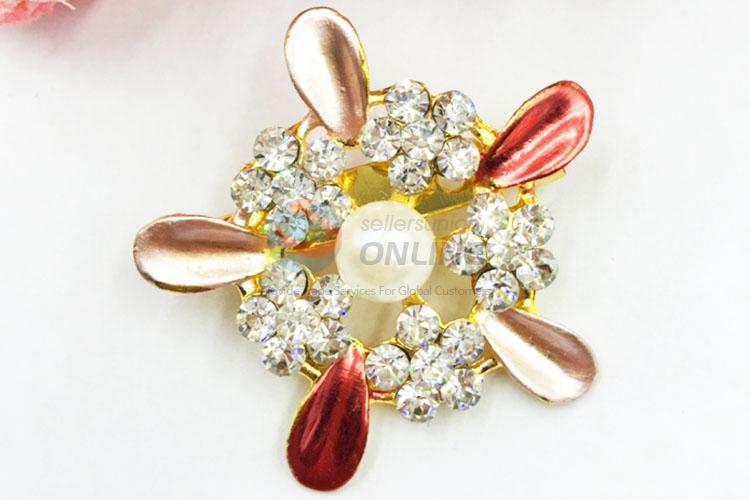 New Arrival Fancy Crystal Brooch Metal Breastpin