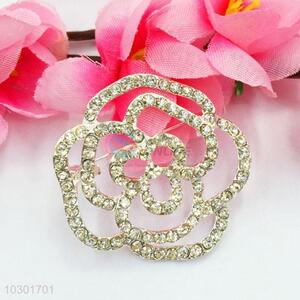 Fashion Style Flower Shaped Luxury Rhinestone Brooch for Ladies