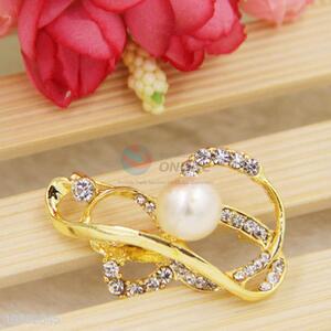 New Arrival Elegant Decorated Crystal Rhinestone Brooch