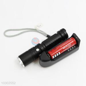 Utility and Durable Outdoor High Power Flashlight