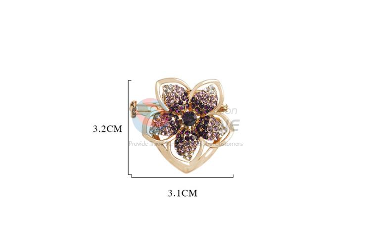 Factory wholesale popular plum blossom brooch