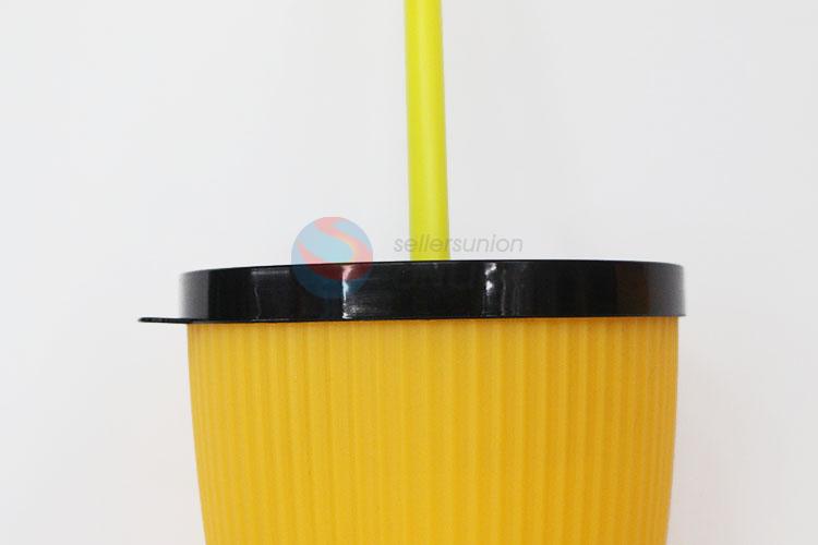 Striped Design Fashion Plastic Water Cup with Straw