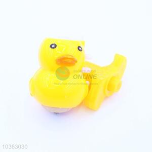Great cheap new style duck shape music flash spinning top