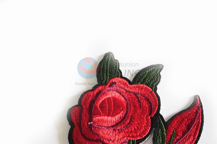 Factory Wholesale DIY Exquisite Flower Embroidered Sew On Patch