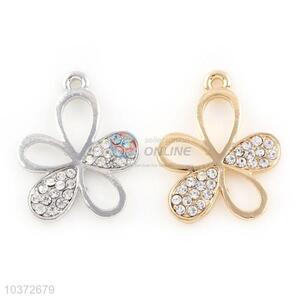 China Supplies Wholesale Flower Design Alloy Necklace Pendant