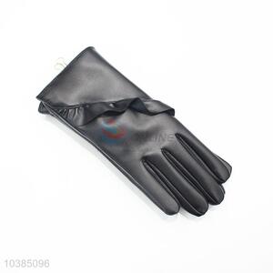 Elegant Women Black Flower Warm PU Gloves