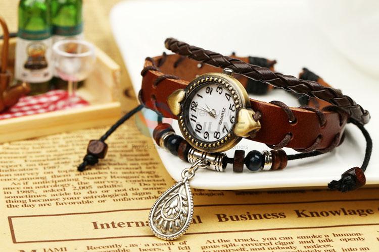 Fashion Retro Leather Bracelets Wrist Watch