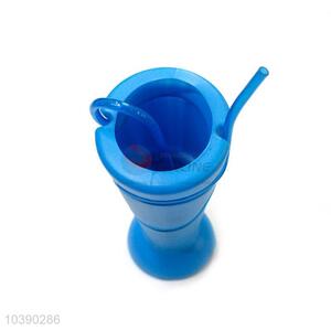 Hot Sale Blue Plastic Cup with Straw for Sale