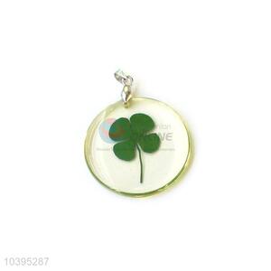 Unique Design Round Four-Leaf Clover Pendant