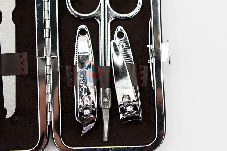 Cheap useful manicure tool set