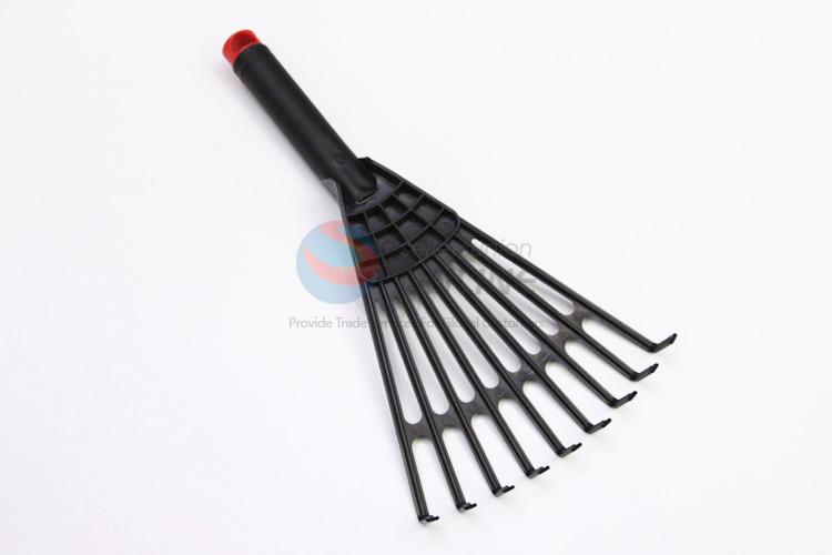 Wholesale Cheap Utility Plastic Garden Rake Tools