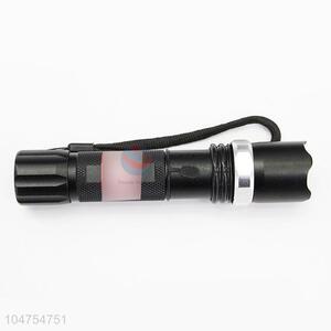 Wholesale Cheap Price Outdoor Light Flashlight with XPE Lamp Bulb