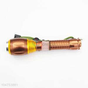 New Arrival Wholesale Outdoor Flashlight with T6 Lamp Bulb