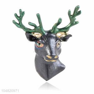 China OEM  deer shape enamel alloy brooch