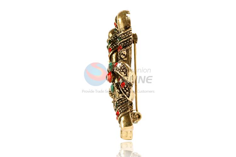 High sales Christams truncheon shape alloy brooch