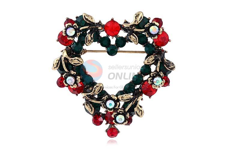 Good quality heart shape alloy brooch