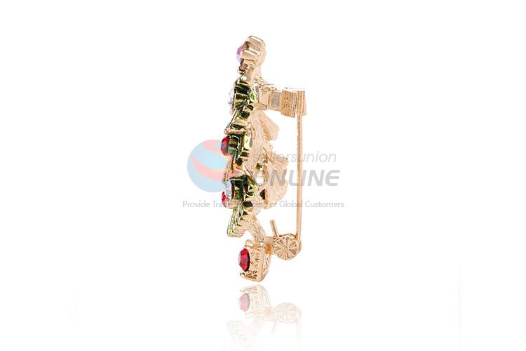 Factory directly sell Christams tree shape alloy brooch