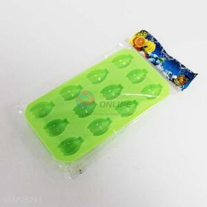 Hot Sale Plastic Green Ice Cube Tray